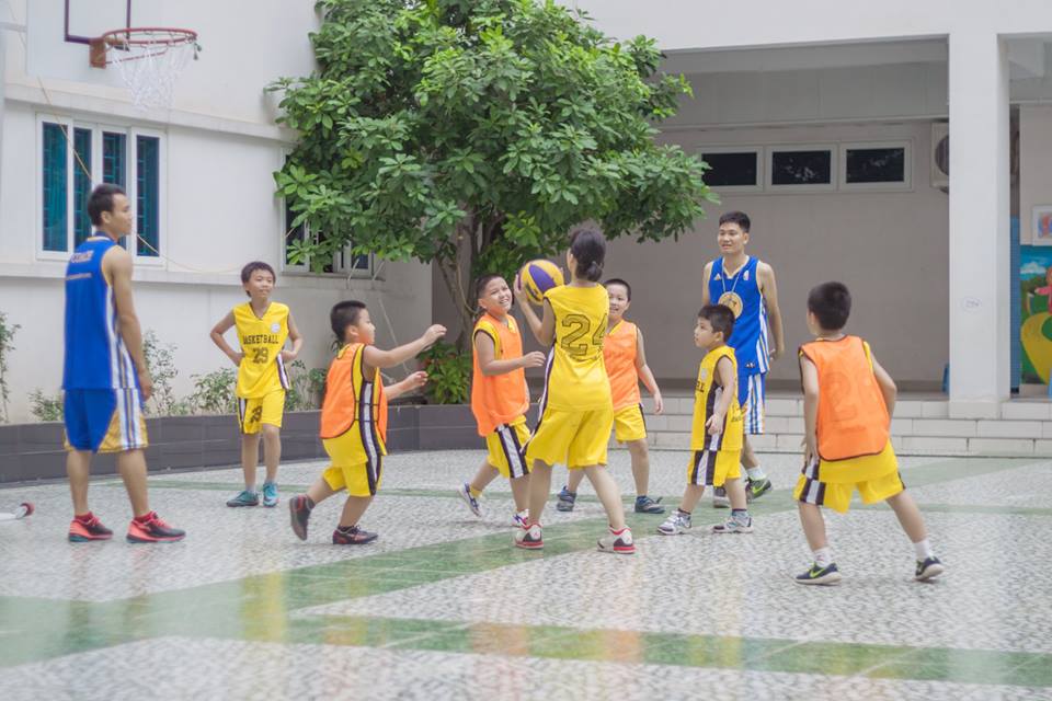 Muốn con CAO LỚN xem ngay 4 Trung Tâm Học Bóng Rổ Uy Tín Ở Hà Nội