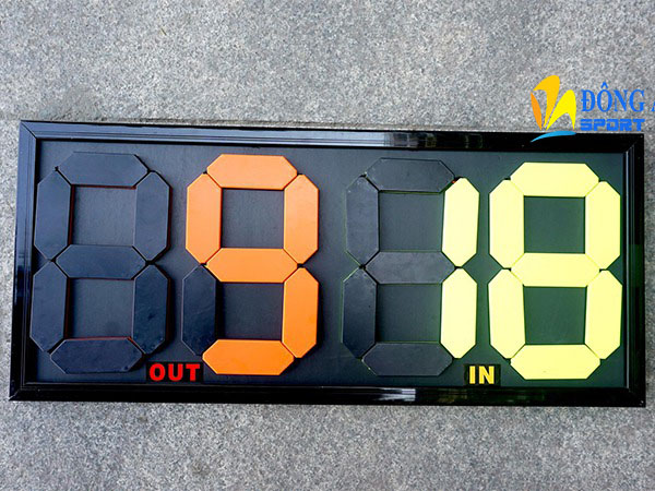 Hình ảnh thực tế bảng thay người bóng đá SA-107