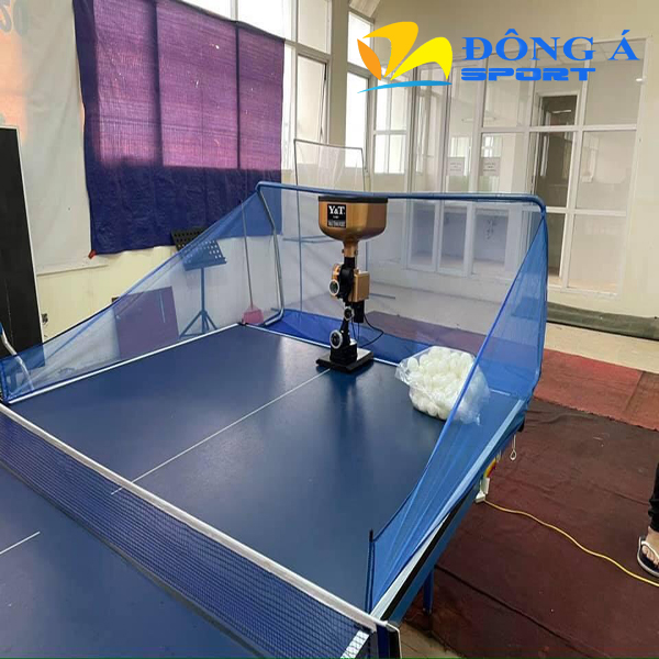 Hình ảnh thực tế máy bắn bóng Y&T V-981