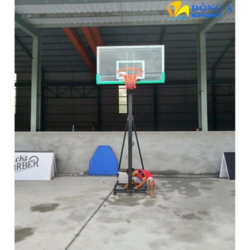 Trụ bóng rổ di động điều chỉnh độ cao bảng kính cường lực DA-09