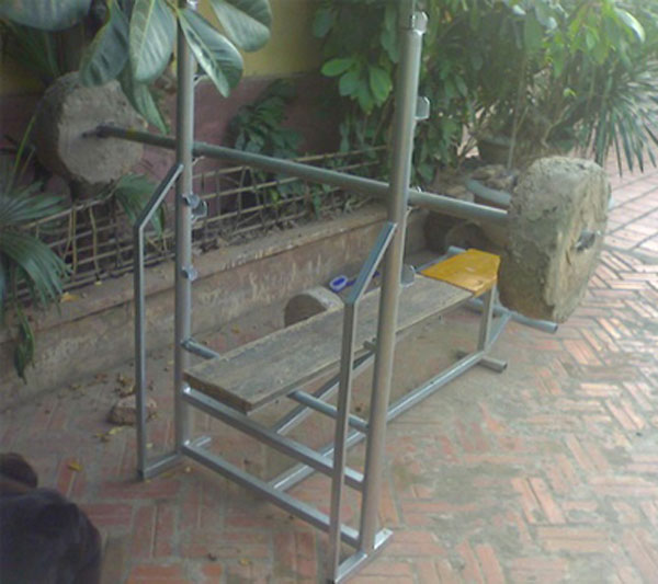Tự chế máy tập thể hình