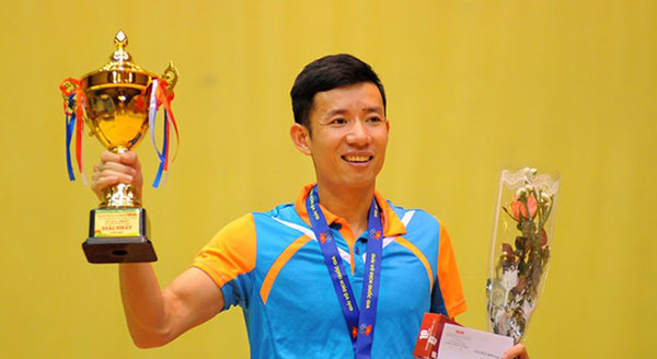 Đinh Quang Linh - tay vợt bóng bàn số 1 Việt Nam