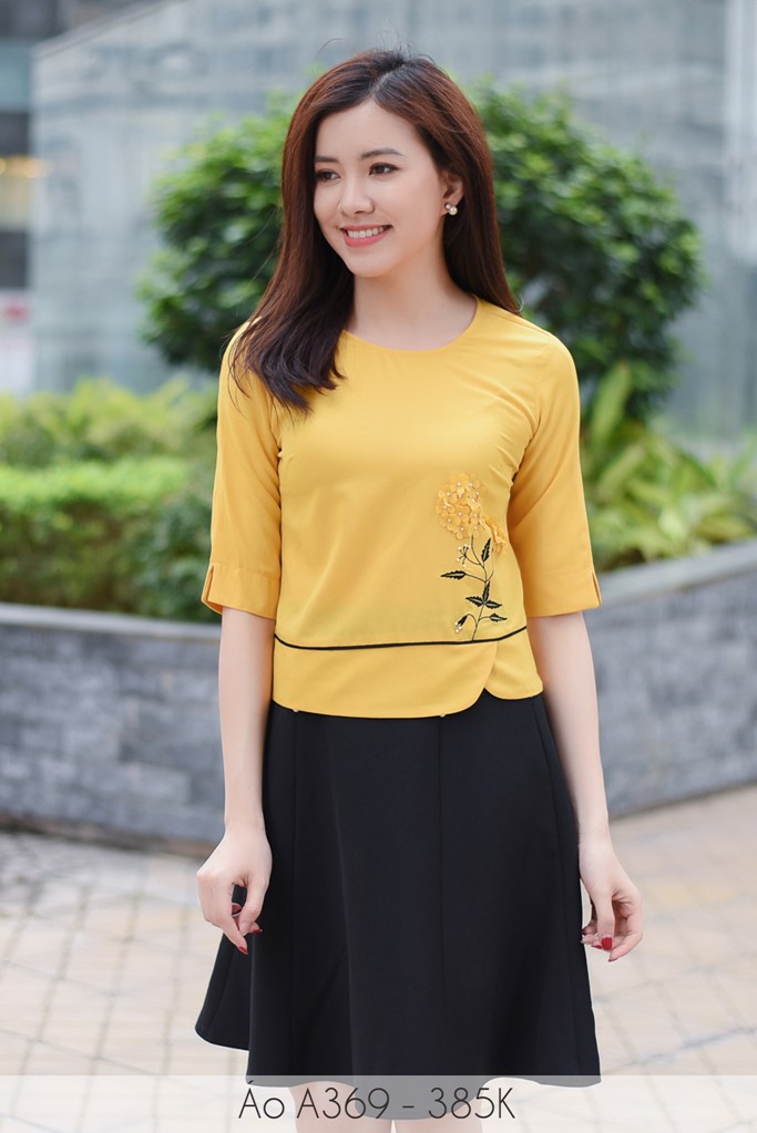 Áo croptop A369