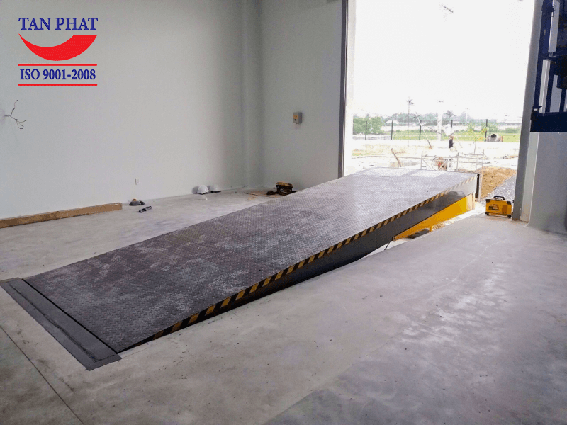 Báo giá sàn nâng thủy lực tại Hà Nội và các tỉnh phía Bắc