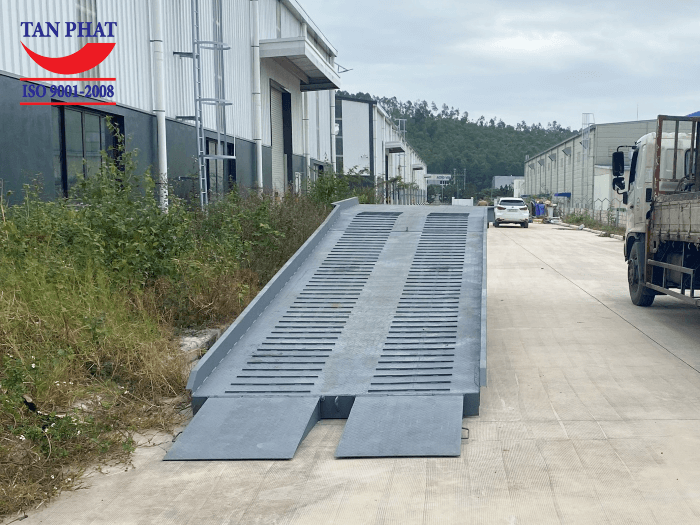 Hoàn thiện dự án cầu container 8 tấn Vĩnh Phúc