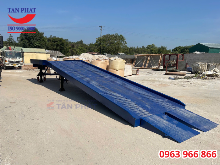 Dự án cầu dẫn lên container 10 tấn 11x2.35m giao tại KCN Thái Hà, Ninh Bình