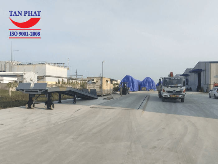 Lắp đặt bộ đôi cân ô tô 80 tấn và cầu lên container 8 tấn tại Nghệ An