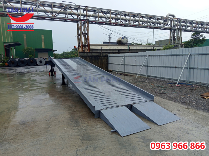 Dự án cầu xe nâng 12 tấn 13m hoàn thiện tại tỉnh Hưng Yên