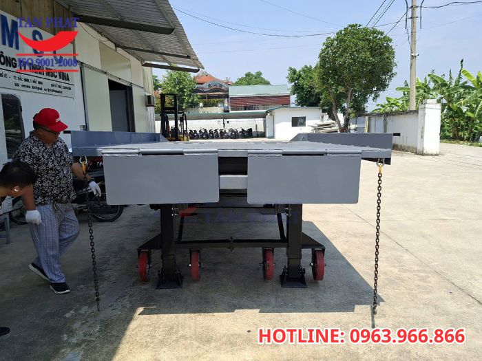 Dự án cầu dẫn lên container 6 tấn giao tại Bắc Ninh