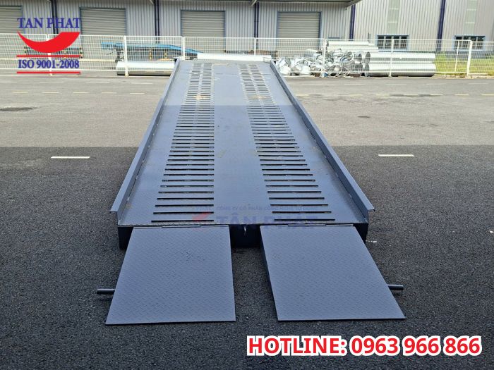 Đặc điểm nổi bật của cầu lên container 10 tấn