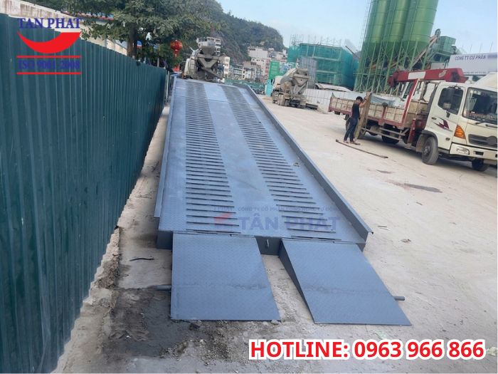 Đơn vị sản xuất, cung cấp cầu dẫn lên container uy tín