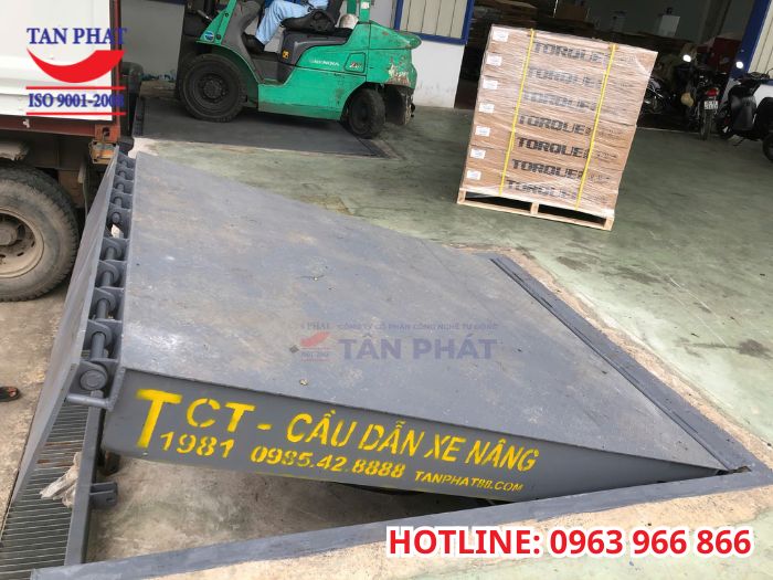 Dự án dock leveler tại KCN Phố Nối A, Hưng Yên