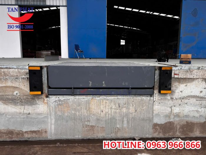 Lợi ích khi sử dụng dock leveler trong kho xưởng
