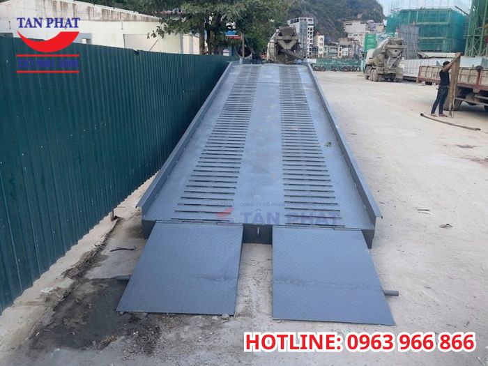 Cầu dẫn xe nâng di động