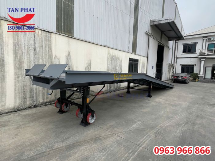 Dự án cầu dẫn xe nâng tại Hưng Yên