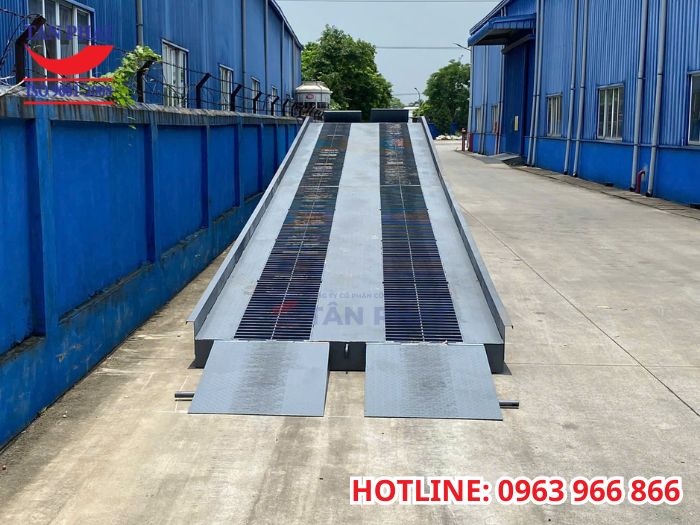Quy trình sản xuất, bàn giao cầu dẫn xe nâng mặt grating