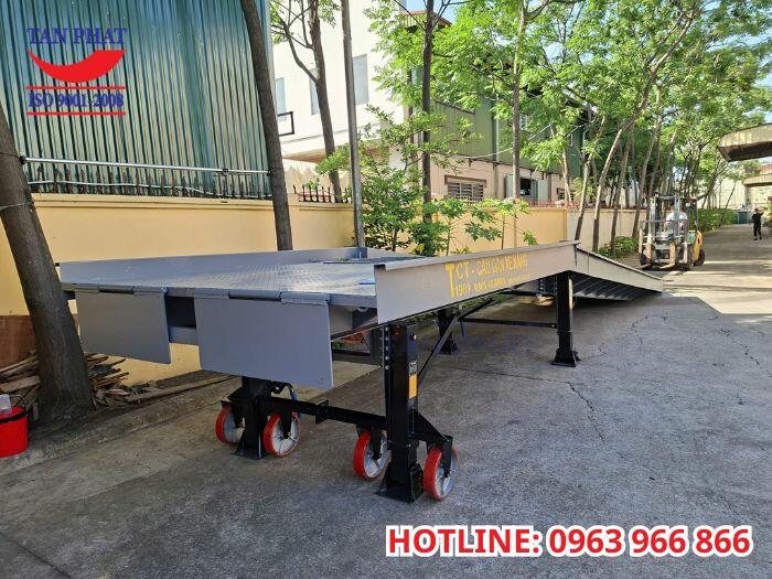 Dự án bàn giao cầu dẫn xe nâng tại KCN Đại Đồng