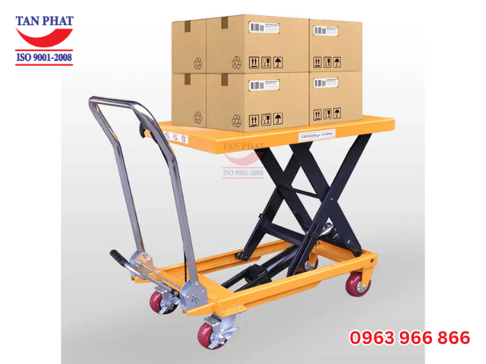 Bàn nâng thủy lực có bánh xe