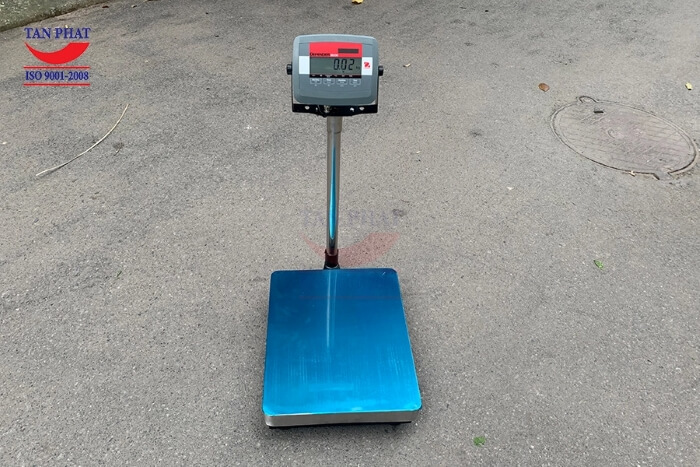 Cân bàn điện tử T31P Ohaus 30kg, kích thước 30x40cm