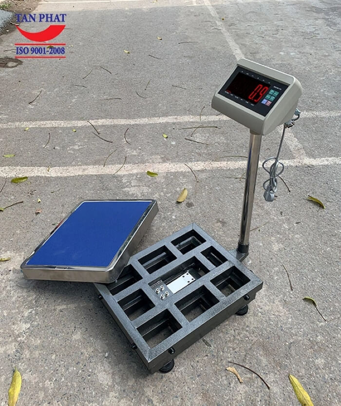 Cân bàn sở hữu khung cơ khí chắc chắn, thiết bị nhập khẩu chính hãng