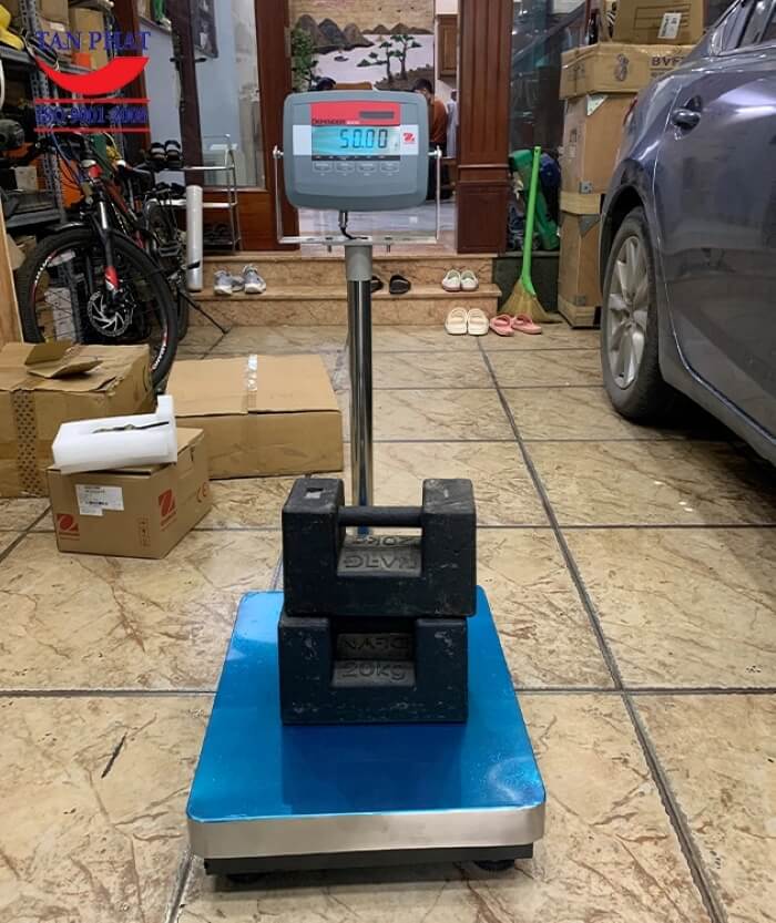 Hình ảnh thực tế cân bàn điện tử 150kg Ohaus