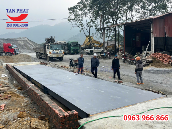 Trạm cân ô tô 150 tấn 18m hoàn thiện tại Phong Hải, Lào Cai