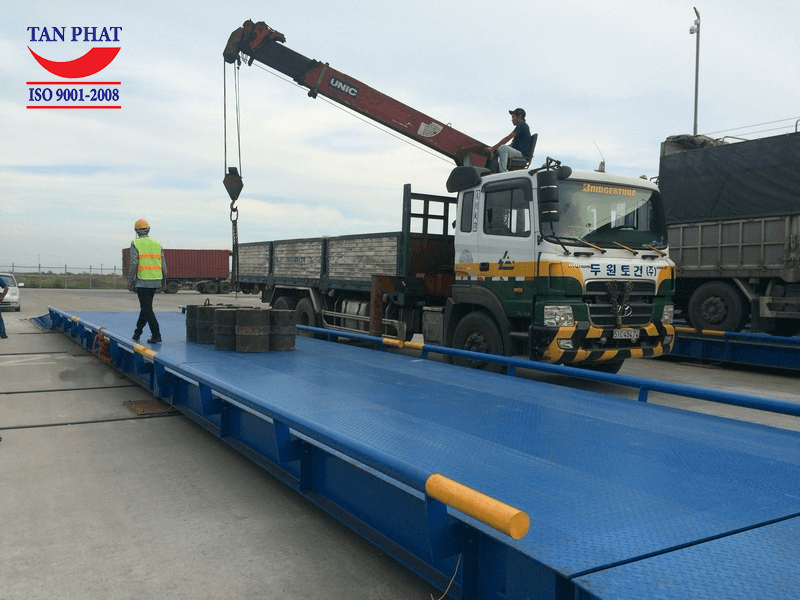 Cân ô tô điện tử lắp nổi được bàn giao bởi Tân Phát