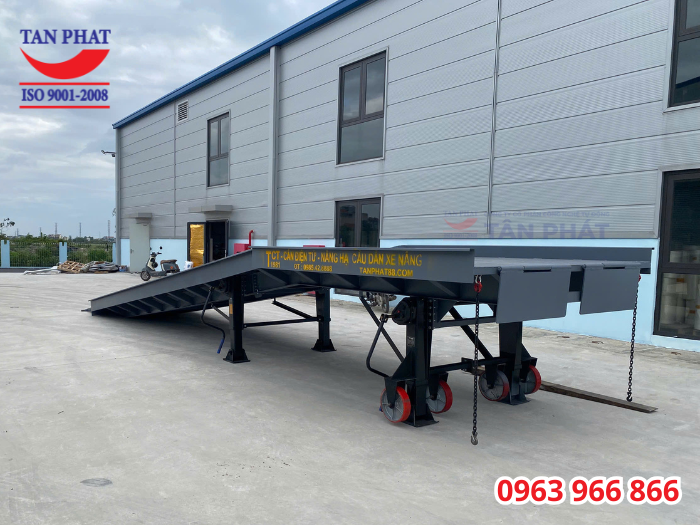 Cầu dẫn sử dụng kết cấu dầm thép U, I đúc chất lượng cao nhất trên thị trường