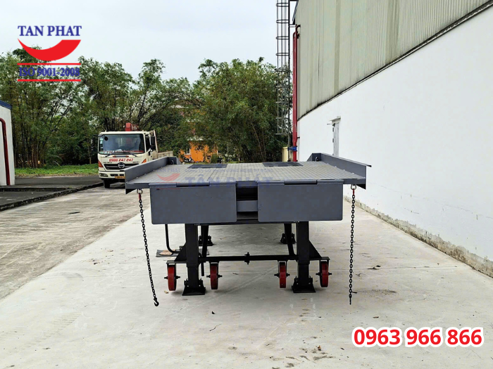 Cầu dẫn được thiết kế tối ưu, đảm bảo đáp ứng nhu cầu sử dụng của khách hàng với khả năng vận hành tiện dụng