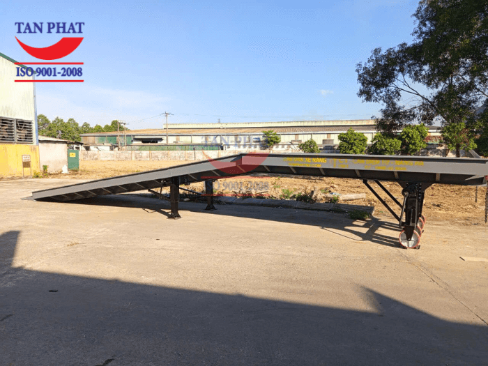 Cầu dẫn xe nâng lên container tải trọng 8 tấn, dài 11m bàn giao hoàn thiện tại tỉnh Hà Tĩnh