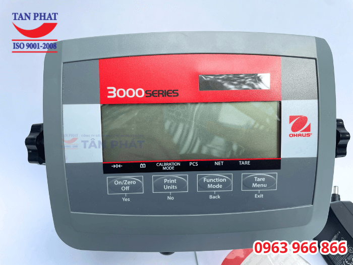 Màn hình LCD cho phép hiển thị kết quả cân rõ nét