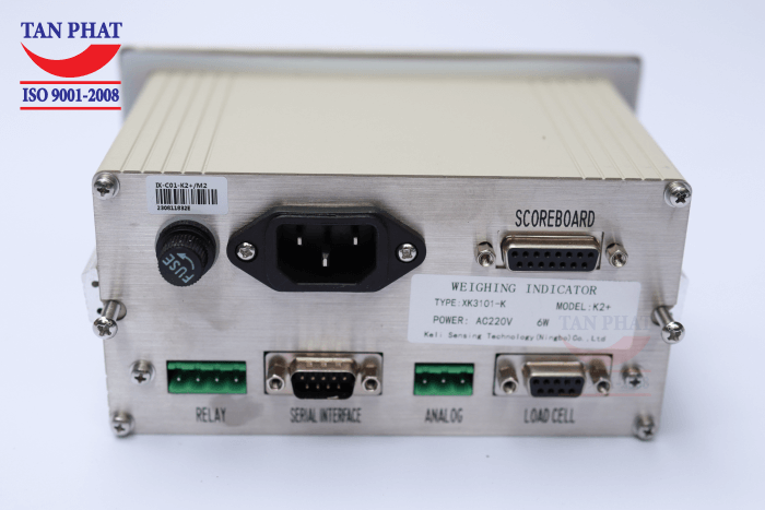 Đầu cân điện tử XK3101K Keli tích hợp nhiều cổng truyền thông, giúp kết nối dễ dàng với các thiết bị ngoại vi như máy tính, máy in,…