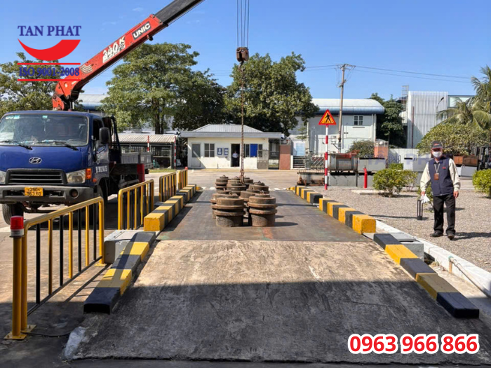 Hạ chuẩn kiểm tra độ chính xác của cân