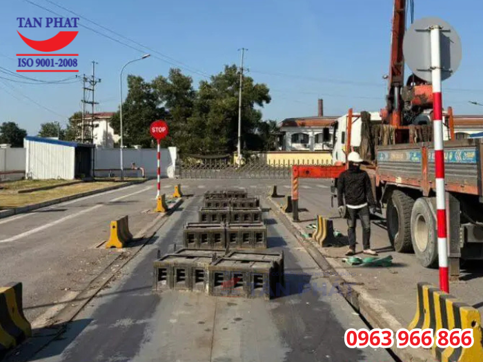 Hạ quả chuẩn để hiệu chỉnh lại cân