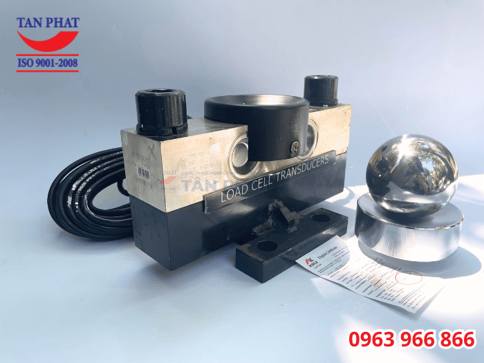 Thiết bị được nhập khẩu và cung cấp tới khách hàng với đầy đủ phụ kiện, giấy tờ đi kèm