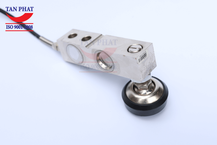 Loadcell SQB có 2 đầu, 1 đầu sẽ được gắn cố định vào bàn cân, đầu còn lại được thả tự do