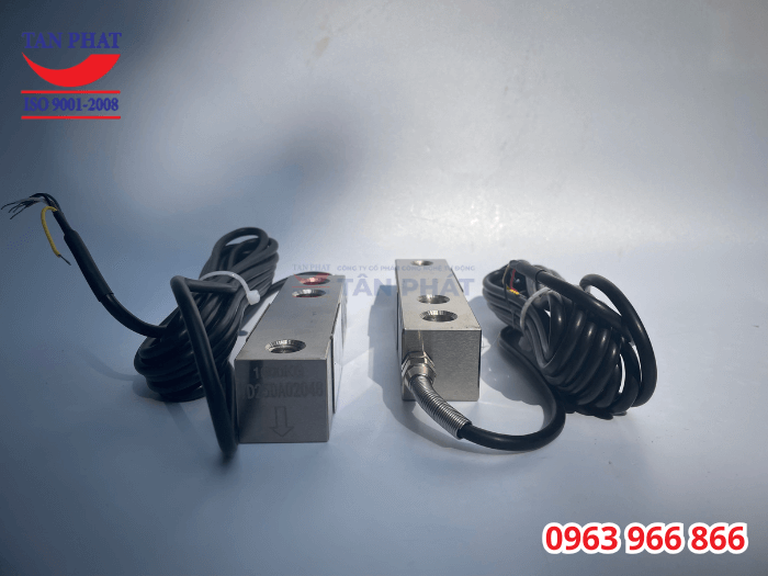 Chất liệu loadcell từ thép chống gỉ, phù hợp sử dụng trong môi trường công nghiệp