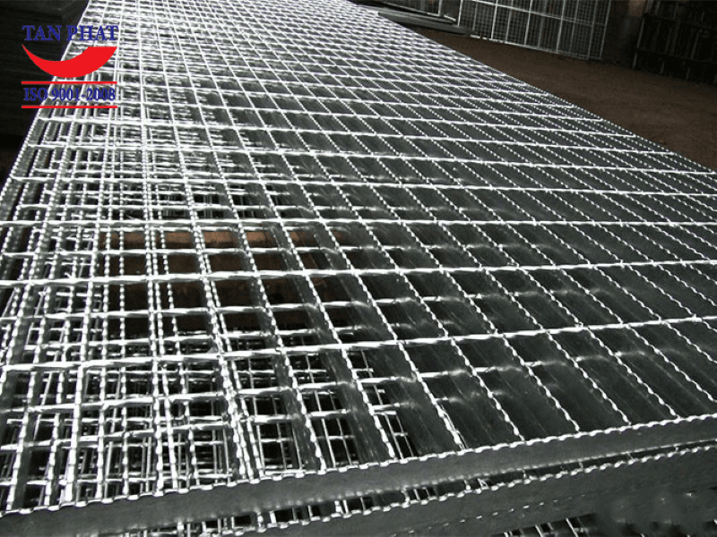 Lưới grating mặt răng cưa