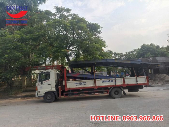 Chi phí vận chuyển cầu dẫn xe nâng