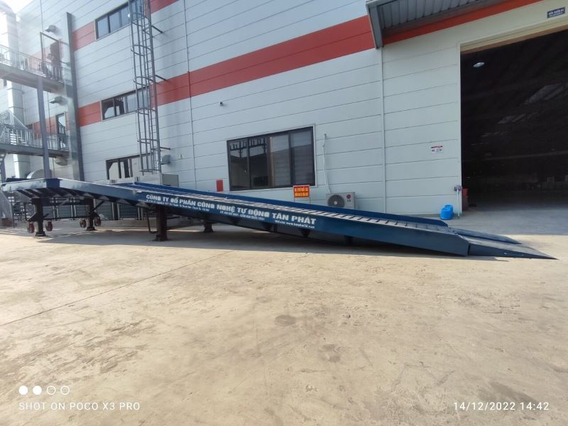 Cầu container 10 tấn được lắp đặt hoàn thiện và bàn giao cho khách hàng