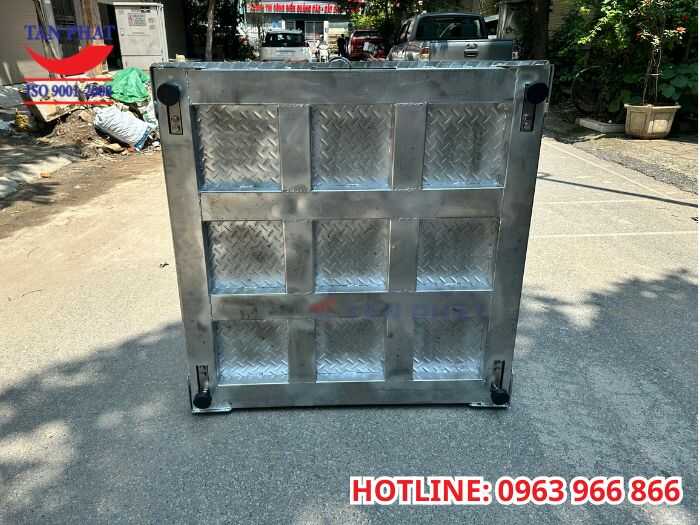 Các kích thước cân sàn inox phổ biến