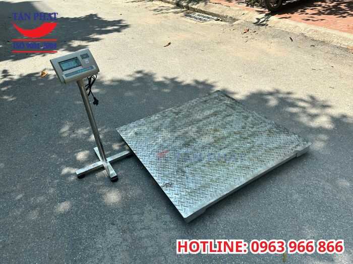 Cân sàn điện tử inox chính hãng