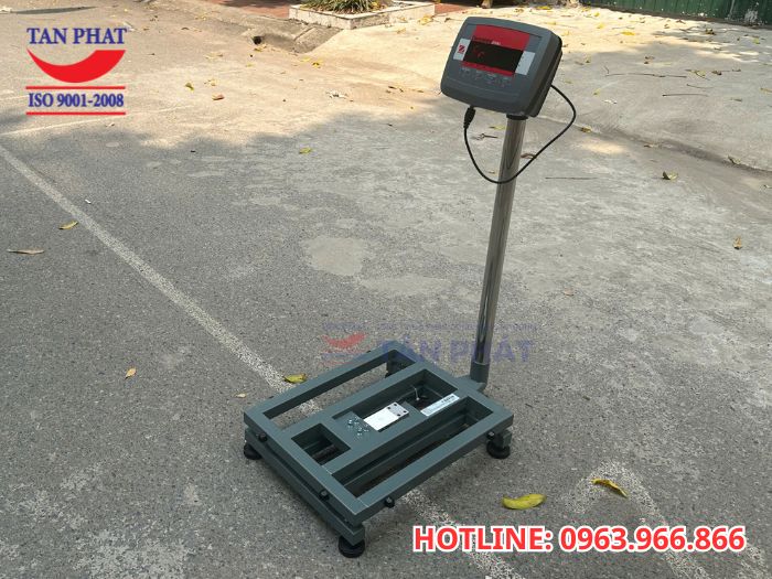 Hình ảnh thực tế cân bàn điện tử D24PE150FL 150kg Ohaus