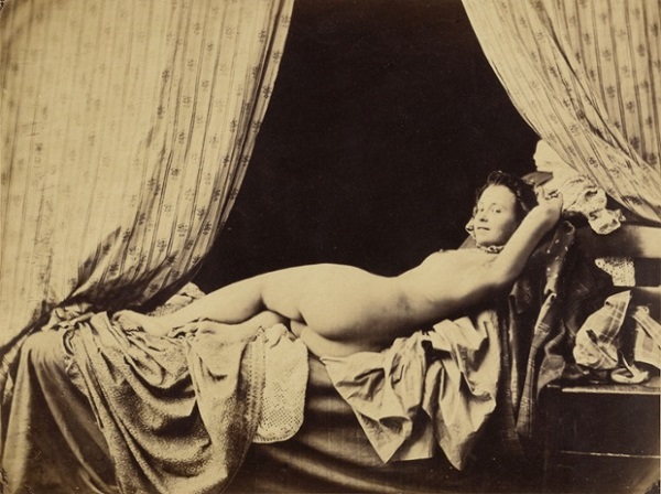 Ngược dòng lịch sử tìm hiểu về nhiếp ảnh khỏa thân