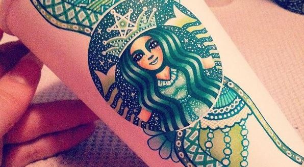 Thay áo mới long lanh cho cốc cà phê Starbuck