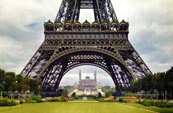  Paris 100 năm trước qua chùm ảnh màu cực hiếm