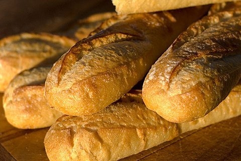 Chiêm ngưỡng những chiếc bánh mì nở phồng trong lò
