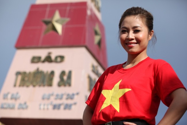 MC Hoàng Linh Có tình yêu nghề sẽ làm được tất cả