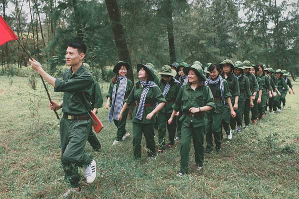 Ảnh kỷ yếu kiểu thanh niên xung phong của học sinh xứ Nghệ