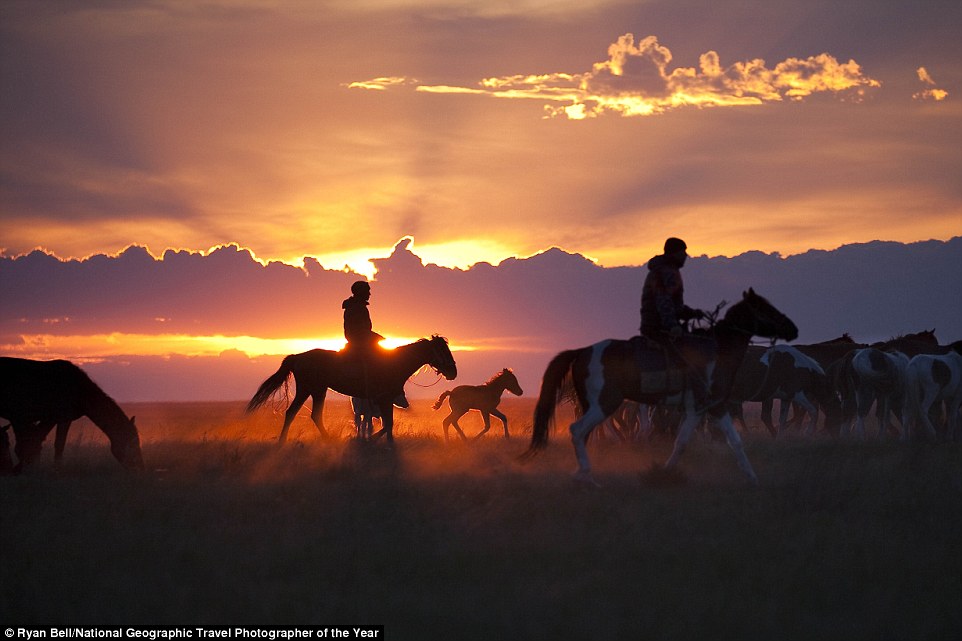 Loạt ảnh du lịch đẹp trong cuộc thi ảnh National Geographic 2016